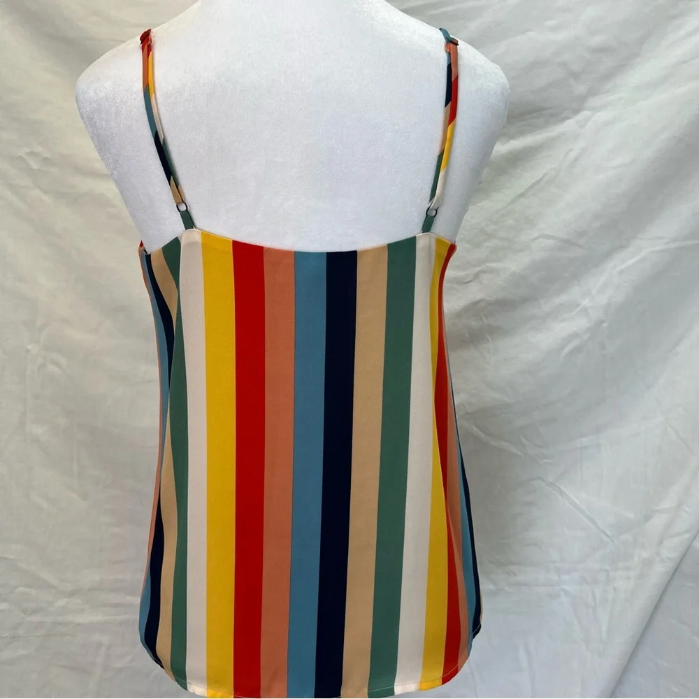 Socialite striped tank with adjustable straps and scalloped neckline. - Picture 4 of 8